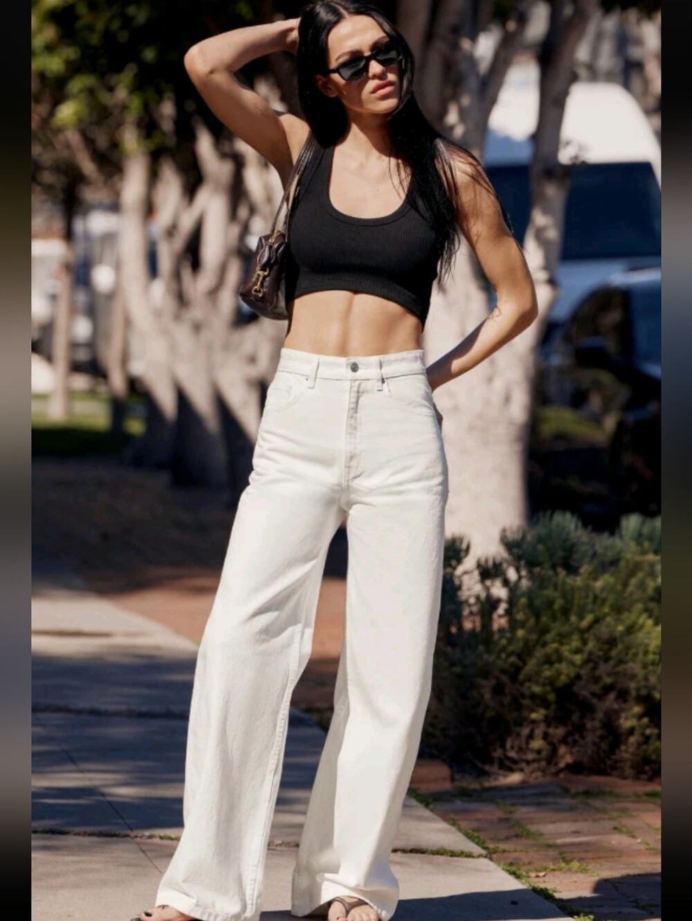 Zara HIGH WAIST EXTRA WIDE LEG JEANS OYSTER WHITE US8-EUC RETAIL$70-abercrombie